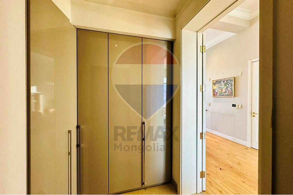 Residential - Condo/Apartment - Khan-Uul, Mongolia - MN - 594549218_723186683709003_2257419281784968089_n.jpg - 119012085-361