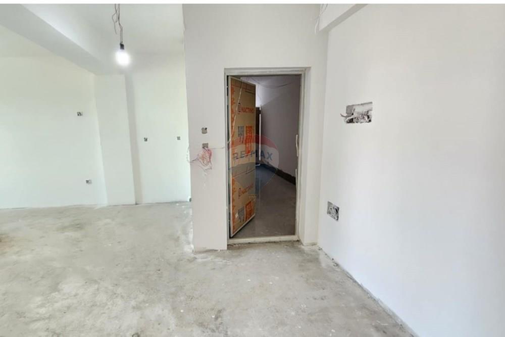 Residential - Whole apartment building - Bayangol, Mongolia - MN - 8.jpg - 119012298-101