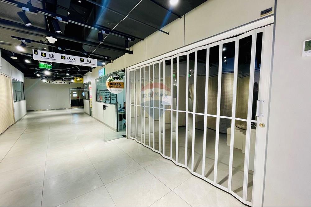 Comercial - Lojas - Сүхбаатар, Монгол - MN - IMG_7355.jpg - 119012189-419