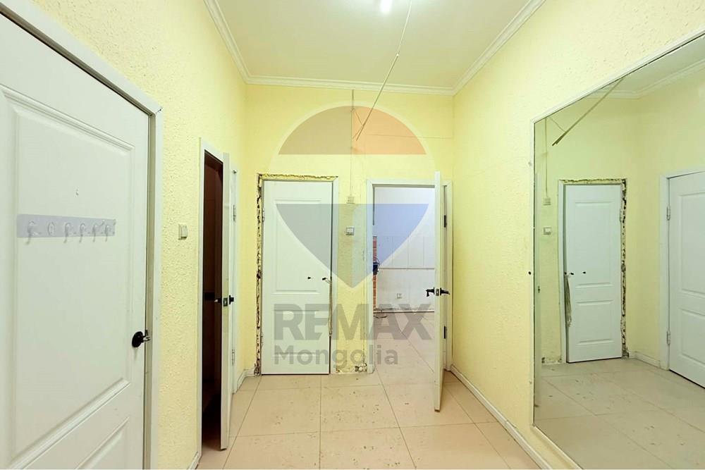 Commercial - Commercial/Retail - Chingeltei, Mongolia - MN - 545984d0-0933-482d-84ed-17494adf9f52.jpg - 119012250-566