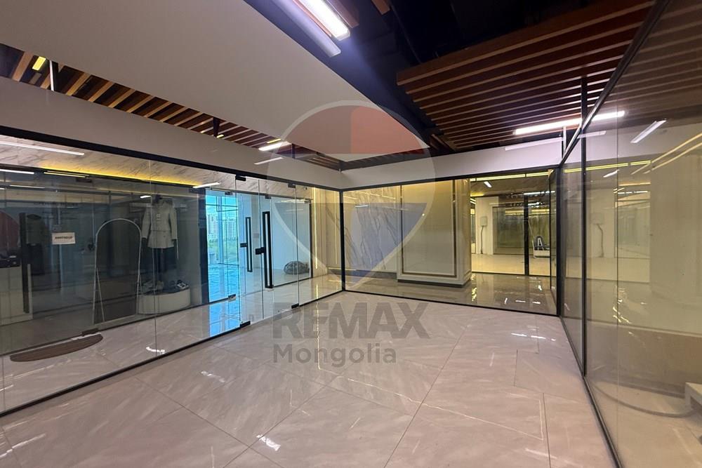 Commercial - Commercial/Retail - Khan-Uul, Mongolia - MN - IMG_8258.JPG - 119012371-369