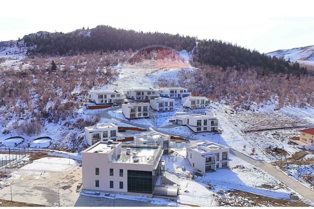 Residencial - Casa en dos niveles - Хан-Уул, Монгол - MN - c53a8241-f126-493a-817c-4e54cd868380.jpg - 119012401-171