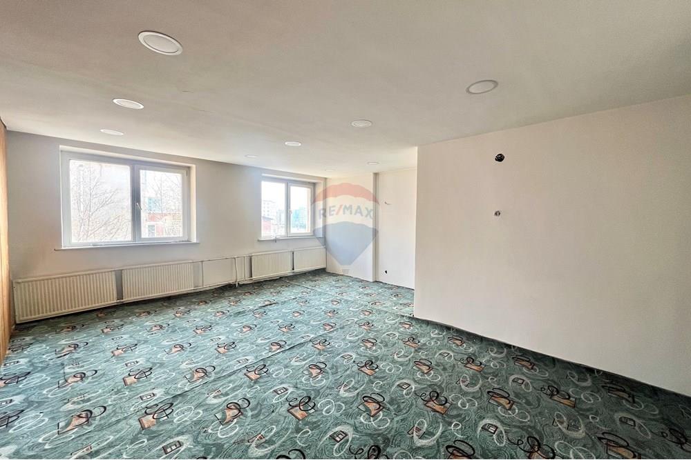 Commercial - Industrial - Bayangol, Mongolia - MN - 3.jpg - 119012342-38