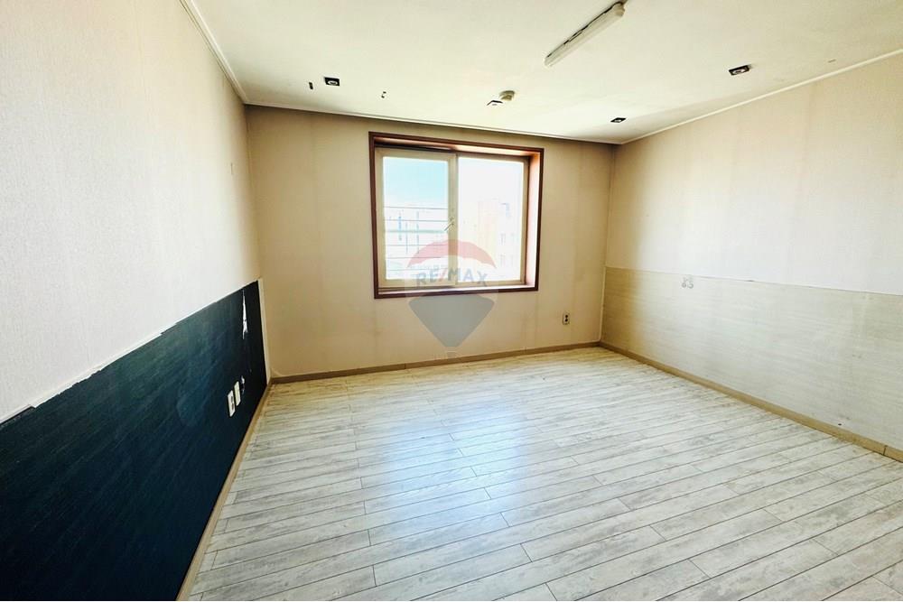 Residential - Condo/Apartment - Bayanzurkh, Mongolia - MN - IMG_3279.jpg - 119012367-18