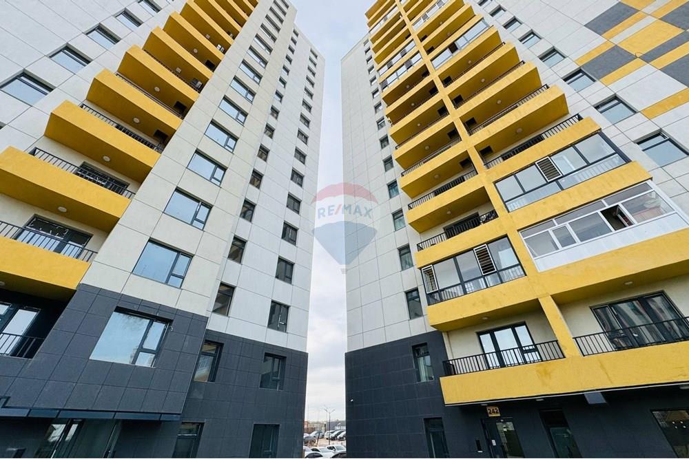 Residential - Garage - Khan-Uul, Mongolia - MN - 7ce4eed5-43ff-49d6-bfee-570fafd4e001.jpg - 119030102-393