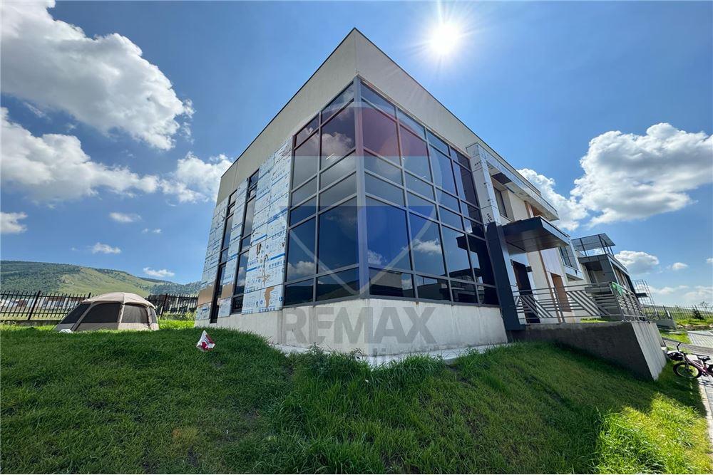 Residential - Two Level House - Khan-Uul, Mongolia - MN - 33 - 119012182-362