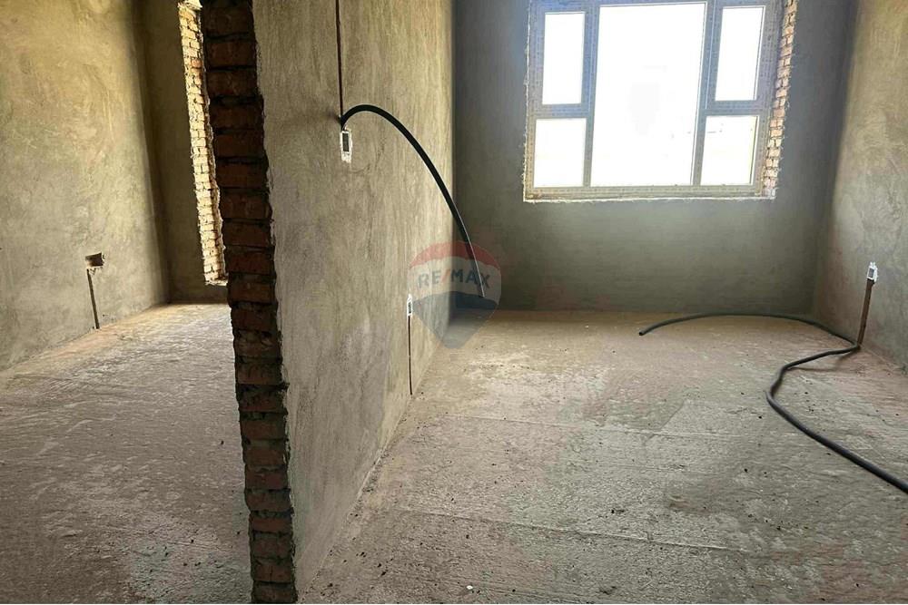 Residential - Condo/Apartment - Altanbulag, Mongolia - MN - e18c3cce-a5b2-4b23-8e30-b539e461fe45.jpg - 119010002-114