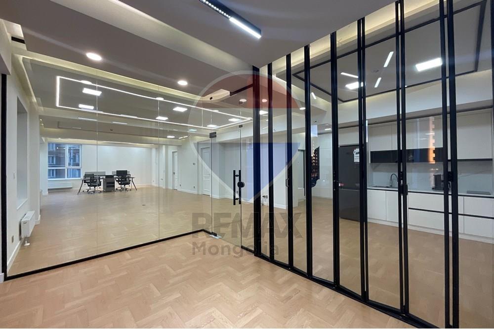 Commercial - Office - Bayanzurkh, Mongolia - MN - IMG_7668.jpeg - 119012043-657