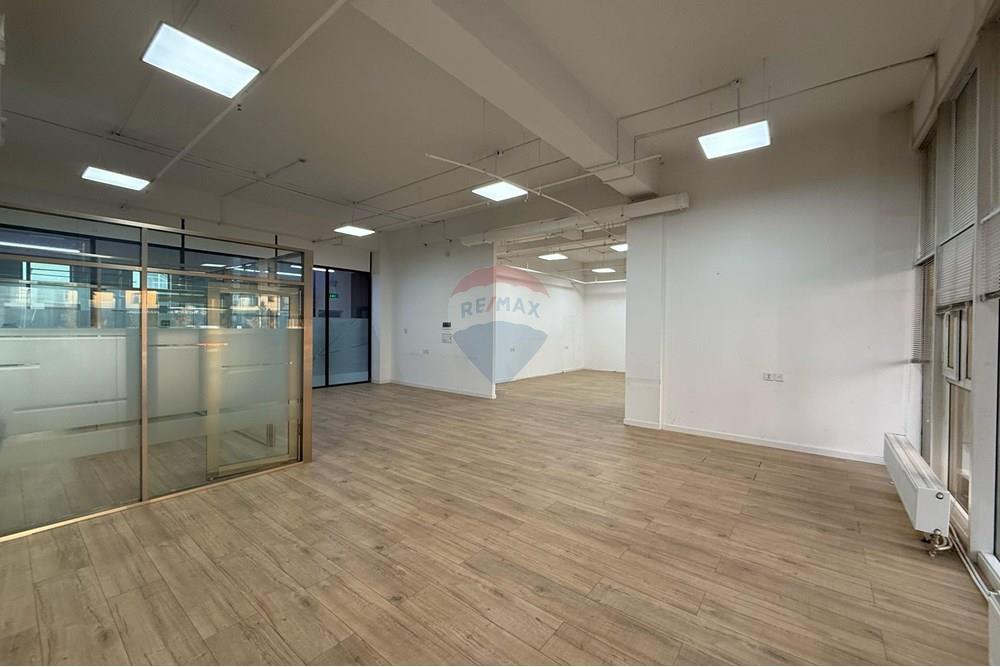 Commercial - Office - Khan-Uul, Mongolia - MN - att.dVio_tczXGyK9mqNN1_owy7lC_Ycw8V9n-p5jFiZy4Q.JPG - 119012103-679