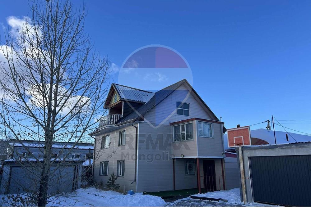 Residential - Two Level House - Bayanzurkh, Mongolia - MN - e99ad076-9a05-4518-9505-2e51f958b038.jpg - 119012426-10