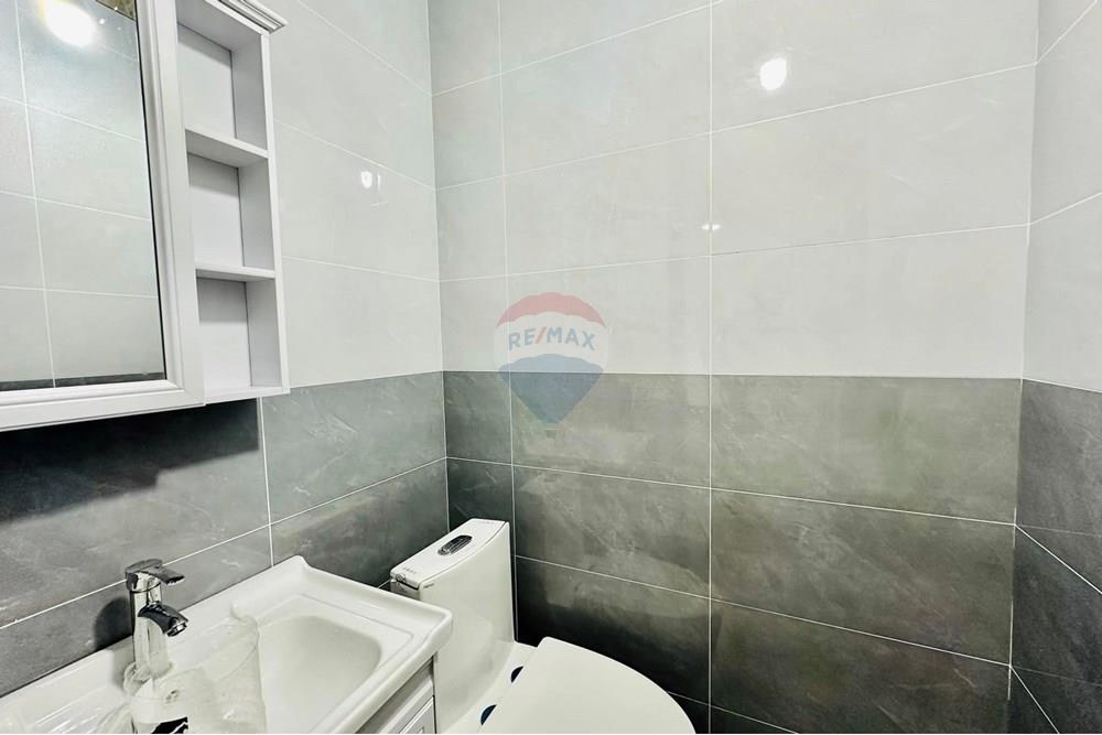 Commercial - Office - Chingeltei, Mongolia - MN - 456329145_523877810324667_39229708390863943_n.jpg - 119010115-25