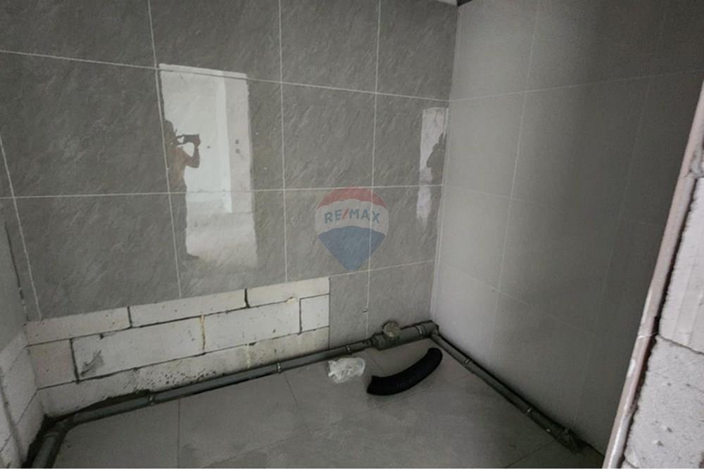 Residential - Whole apartment building - Bayangol, Mongolia - MN - 10.jpg - 119012298-101