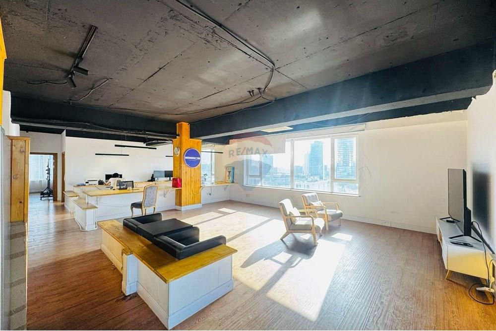 Commercial - Office - Sukhbaatar, Mongolia - MN - 3.jpg - 119012347-39