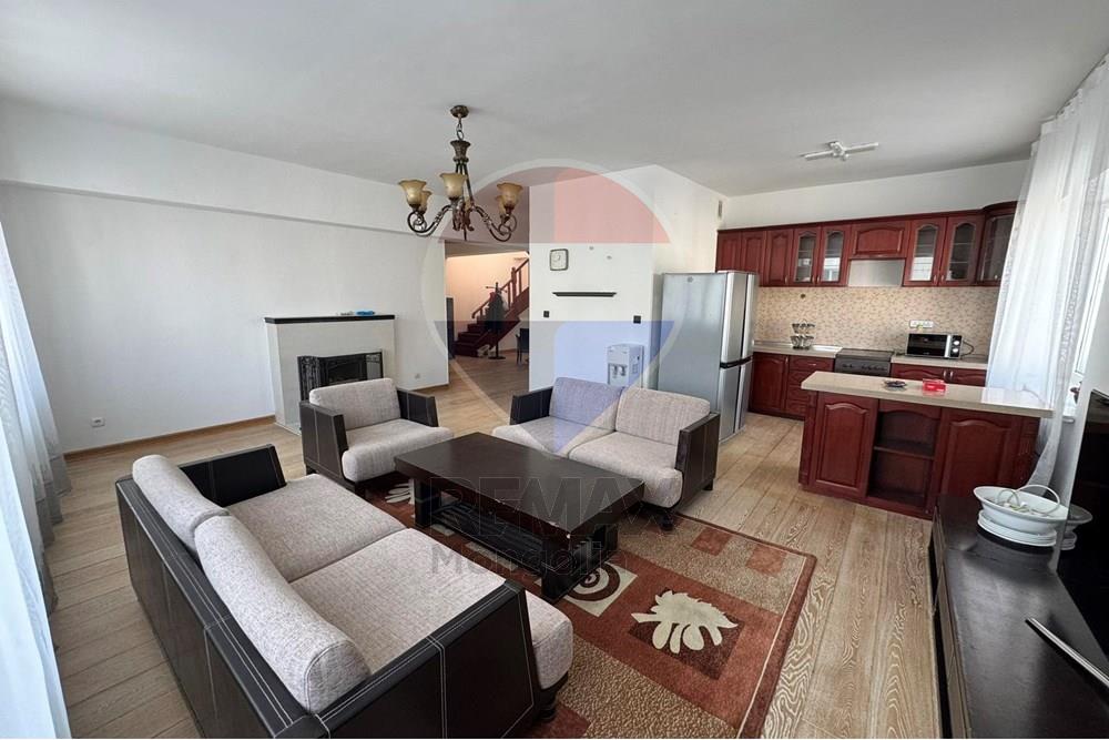 Residential - Penthouse - Sukhbaatar, Mongolia - MN - 598650878_879425351206833_3402692673234563557_n.jpg - 119012103-669