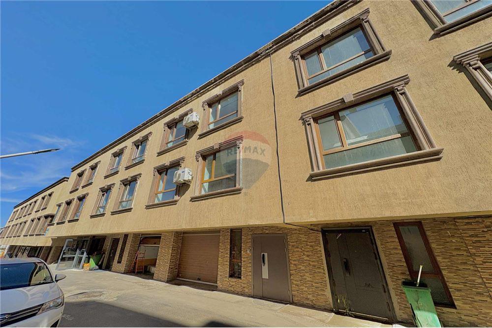 Residential - Townhouse - Khan-Uul, Mongolia - MN - 1 - 119012232-160