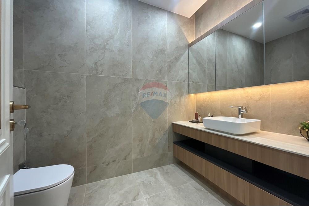 Residential - Two Level House - Khan-Uul, Mongolia - MN - IMG_0117.jpeg - 119012413-163