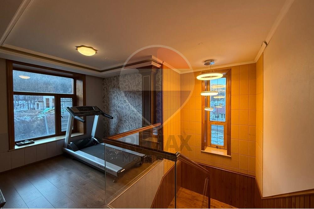 Residential - Two Level House - Sukhbaatar, Mongolia - MN - IMG_9334.jpeg - 119012321-58