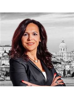 Customer Care Manager - Cláudia Pinto - Collection Siimgroup