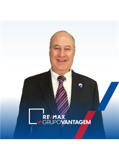 Vitor Aurélio - Vantagem Metro