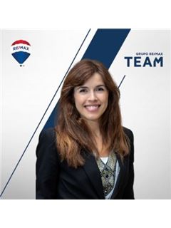 Broker/Owner - Célia Miranda - Team V