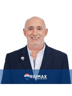 Alcino Rodrigues - Entre Castelos