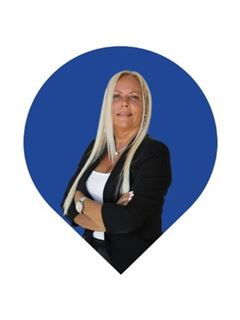 Isabel Salgado - Place Riverview