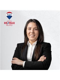 Owner - Mariana Pombo - Rumo II