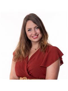 Owner - Ana Samões - Universal