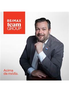 Tiago Cadeireiro - Team