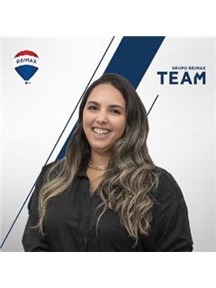 Franchisenehmer/in - Camila Bizzo - Team