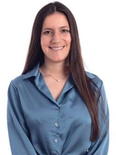 Salgskonsulent under oplæring - Maiva Azevedo - Universal