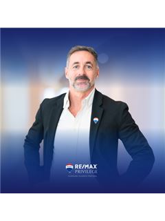 David Hopffer - Privilege