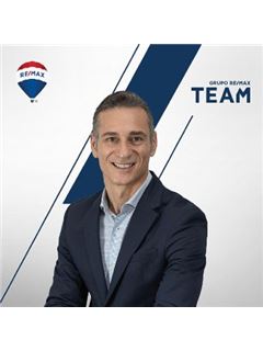 Jorge Floro - Team