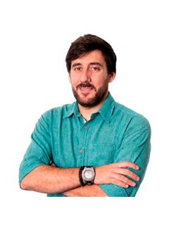 Owner - Dinis Lopes - Universal