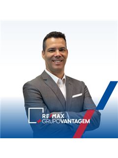 Ricardo Correia - Vantagem Avenida