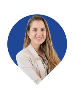 Inês Cunha - Place Strada