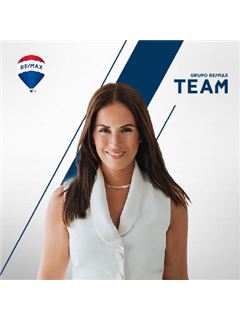 Vanessa Luciano - Team