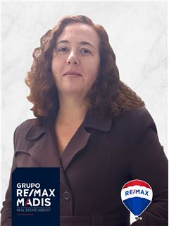 Patrícia Cazelgrandi - Parceria com Maria Amorim - RE/MAX - Madis