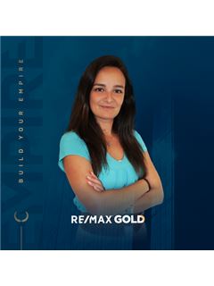 Associate in Training - Ana Morais - Gold