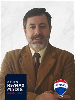 Joaquim Simões - RE/MAX - Madis