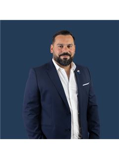 Carlos Pereira - Passion Center