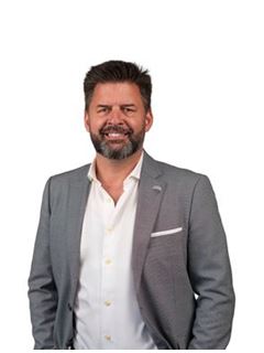 Pedro Carvalho - Universal