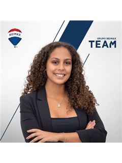 Franchisenehmer/in - Carolina Rodrigues - Team