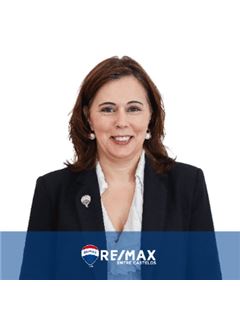 Dina Simões - Entre Castelos