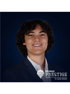 André Salazar - Prestige