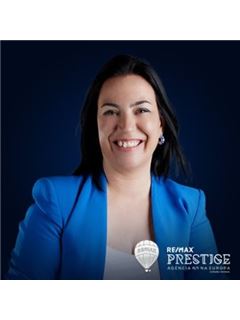 Inês Azevedo - Prestige