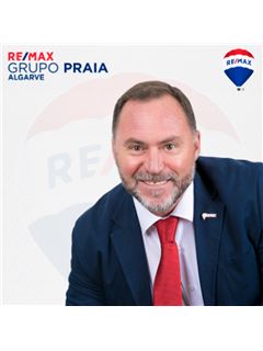 Broker/Owner - Rui Bernardo - Praia