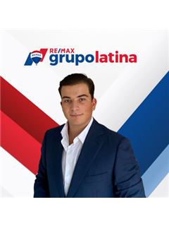 Associate - Tomás Fonseca - Latina II