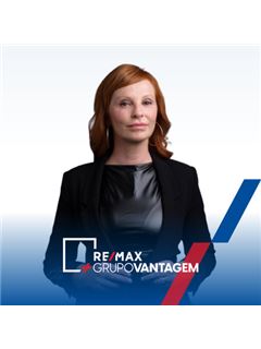 Emília Alvim - Vantagem Académica