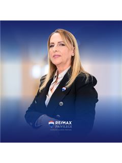 Helena Lourenço - Privilege